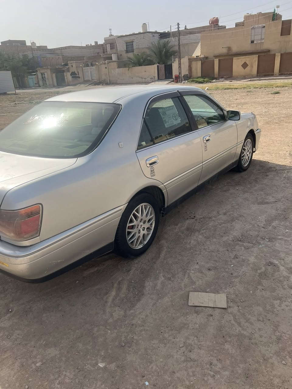 ملكه ادوات ادوات كصه جنطه والباقه كله مكفول سياره كارتون مكان سياره العماره 
سعر 33 وبيه مجال ***********
