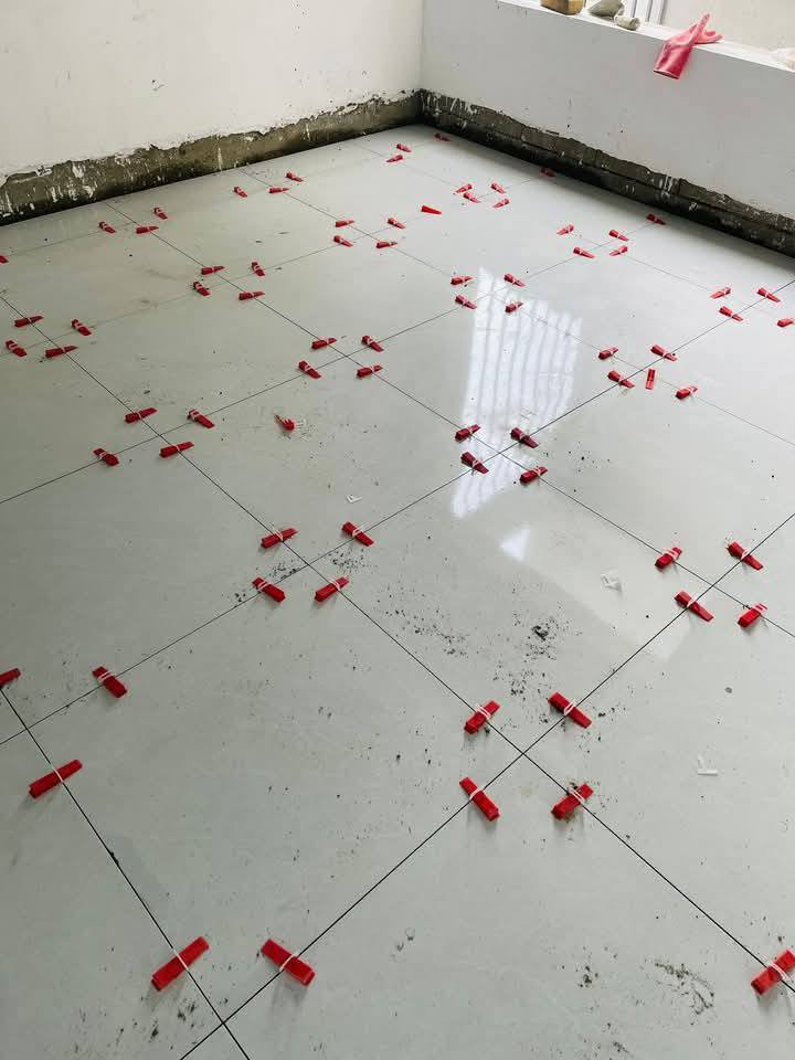 السلام عليكم خلفه سيراميك بورسلين مرمر كاشي مكان العمل بابل كربلاء طوريج عمل ع ليزر  وشغل اشراف هندسي ***********
