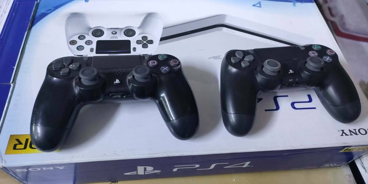 Ps4 سلم مهكر نظام 9 للبيع نظيف جدا كامل العاب وملحقات جوستك باله وجوستك تجاري وكارتون السعر قفل 300


**إذا كنت صاحب هذا الإعلان وتريد حذفه لأي سبب، رجاءا أرسل رسالة إلى الدعم الفني**