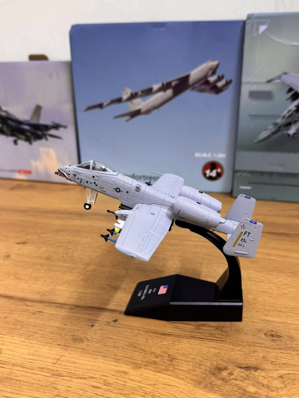 نمموذج طائرة A10 🇺🇸(الخنزيرة)
حجم1/100
A-10 Attack Aircraft Thunderbolt 
80 الف


**إذا كنت صاحب هذا الإعلان وتريد حذفه لأي سبب، رجاءا أرسل رسالة إلى الدعم الفني**