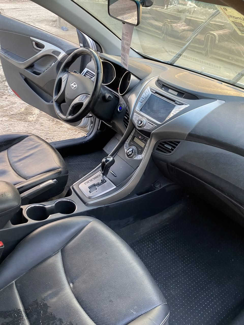 سلام عليكم النترا 2013
سياره جاهزه على اخر حبايه
كير محرك مكفولات حداديه كهربائيات
تخم تاير جديد سياره بعدهي بريحه الشركه
تعبانه عليهه حيل جديده بشكل من جميع النواحي
تجي وتشوف بعينك بعدهي بلاد شرط
فول مواصفات عدا الفتحه بصمه شاشه كشنات جلد
تحكمات ستيرن ربع ما تصرف عليهه بالعافيه على الياخذهه
سياره ما متعبتني بس اريد ابيعهه عندي عمليه ومستعجل
السعر 75 وبيهه مجال
***********
