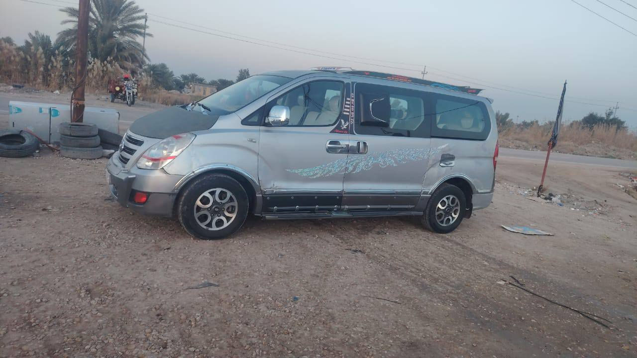 السلام عليكم ستاركس موديل 8 كير ومكينه وحداديه وتخم تاير تبريد  غرفه جديده سياره جاهزه مكفوله من الصبغ والضربه مكان السياره السماوه للاتصال ***********
