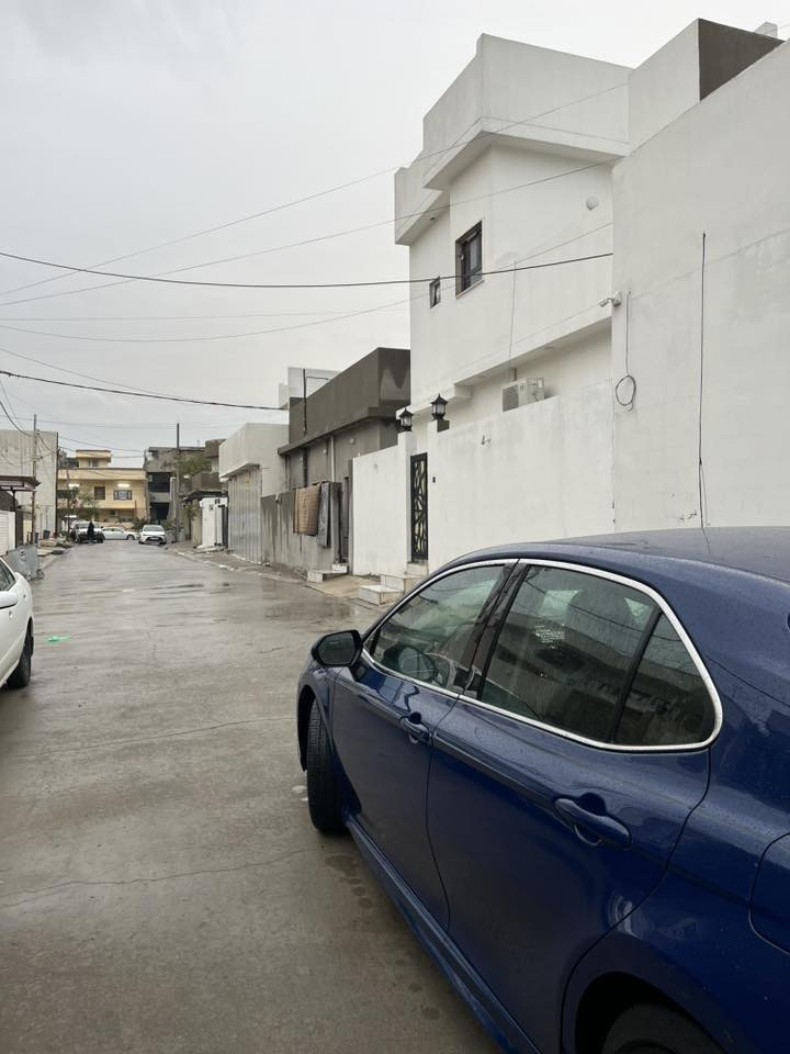 السلام عليكم كامري
بأسمي 
بصمه
حساسات
كشن كهرباء 
وضعيات قياده
ايكو 
نورمال
سبورت
اتو هولد
هندبريك كهرباء
شاشه كار بلي
فقط سلايد مابيه
وهوايه موصفات بيه
كشن كهرباء السايق والسكن 
وتدفئه
قطعه وحده صبغ وتعديل بارد 
السياره جديده
*********** اتصال
 واتساب ***********
