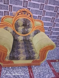 تخم البيع سعر 500وبيه مجال رقم 07878791321