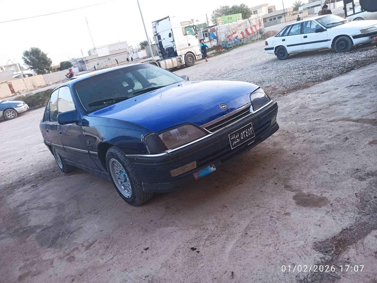 ئۆپڵ ئۆمیگا مەکینە 24 گێڕ و مەکینەی بەشەرت گێر عادیە کارەبای گشتی ئیشەکا  تەقەو ڕەقەی نیە لێدراوی نیە  سەنەویە بەشەرتی حاسیبە 
سعری 14 گەڵاو مەعامەلە 
***********
