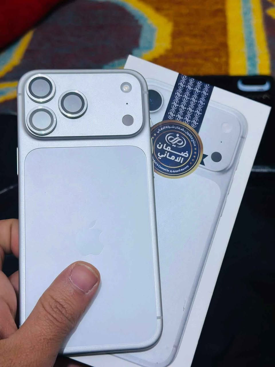 السلام عليكم 
iPhone 17pro max 
نضافة 100% ..شريحة فعلية .. ذاكره  256GB .
بطاريه 100%
. ضمان شركه الاماني وجهاز بعده ممنزل بي حته برامج 
 مشحون 70 مره فقط 
السعر مليونين و100 وبي مجال بسيط 
مكاني كربلاء  طويريج
*********** كربلاء, العراق
