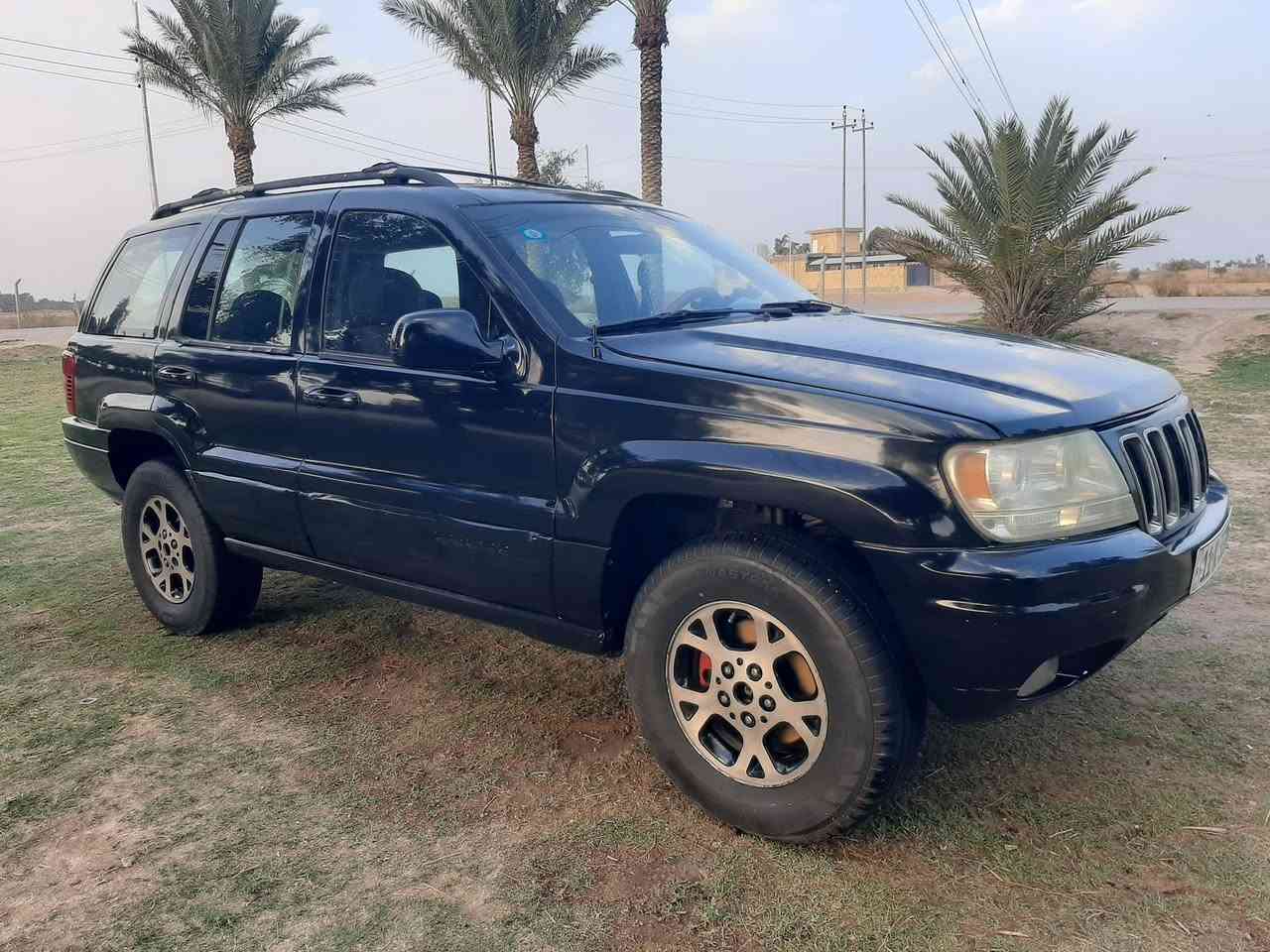 للبيع او المراوس 
جيب لاريدو موديل ٢٠٠٠ محوره محرك فيفيتي 
رقم بغداد الجديد بأسمي السياره جاهزه مابيها اي نقص السعر ٦٥ 
للإستفسار خاص او على الرقم 
***********
