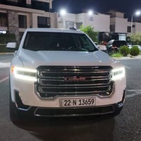 السيارة للبيع فقط جمسي اكاديا وارد امريكي 2022 SLE  فول مواصفات للاخير...