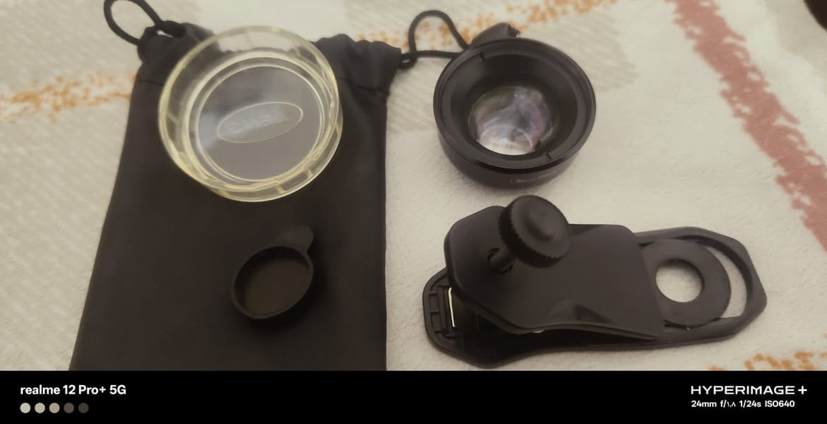 هُواة ألتصوير 
أيفون 12 برو ماكس ماستر ذاكرة 256 بطارية76 مع عدسة عين ألسمكة لتصوير أدق التفاصيل مثل مامبين بالصورة
السعر 450 
***********
