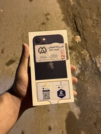 ايفون 13 ١٢٨ • اسود • ضمان حتى ٢٠٢٧