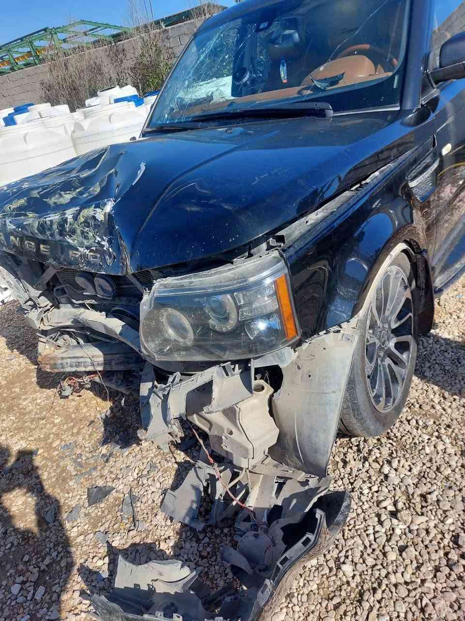 للبيع رانج روفر سبورت موديل 2013 وكالة ساردار خليجي
سابقن مكفولة كفاله عامه من الضربه والصبغ والبارد صار بيه 

حادث مثل مامضح بالصوره 

تخم تايرشادهن قبل سبوعين

تبريد تدفئه كهربائيه كله شغاله 

جكات تصعد وتنزل 

رقم بغداد الدولي 

مكان السياره بابل 

رقم الهاتف  *********** 

***********
