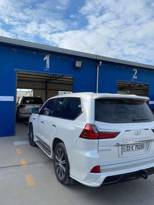 السلام عليكم الي يحتاج شي بدائرة مرور أربيل اني  موجود هناك الي يحتاج تحويل سيارات  او تجديد ارقام سيارات او تجديد سنويةاو مفقودات سنوية او ارقام كلة نفس اليوم  والي عنده شكالات بدائرت مرور أربيل اني حاضر اتصلو على هذه الرقم (***********) موجود بي واتساب اي سوأل اني حاضر
