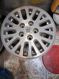 اغراض سيارات • اكسسوارات • للبيع