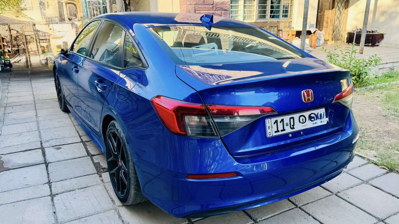 للبيع هوندا سيفك 2022
رقم بغداد باسمي
فئه سبورت مكينه 2000
وارد امريكي سياره ماشيه 45 الف ميل
حادثها سطحي جاملغ وبنيد صور الحادث بالمنشور 
مكان السيارة / بغداد  
السعر / 143 ورقة وبيها مجال بسيط

للاستفسار الاتصال :  ***********
