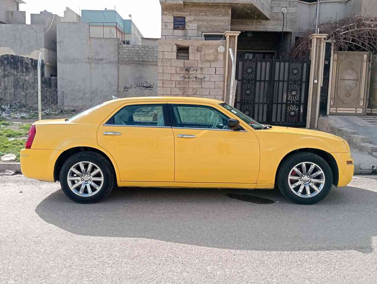 اوباما 2010اصل بدون حادث سياره كلها شرط وسياره شرط تحويل بدون وكاله كير مكينه شرط طخم تاير ويل كروم خطها بغداد موصل 
سياره في الموصل للبيع 
الاتصال فقط على رقم خاص غير مفتوح
***********
***********
