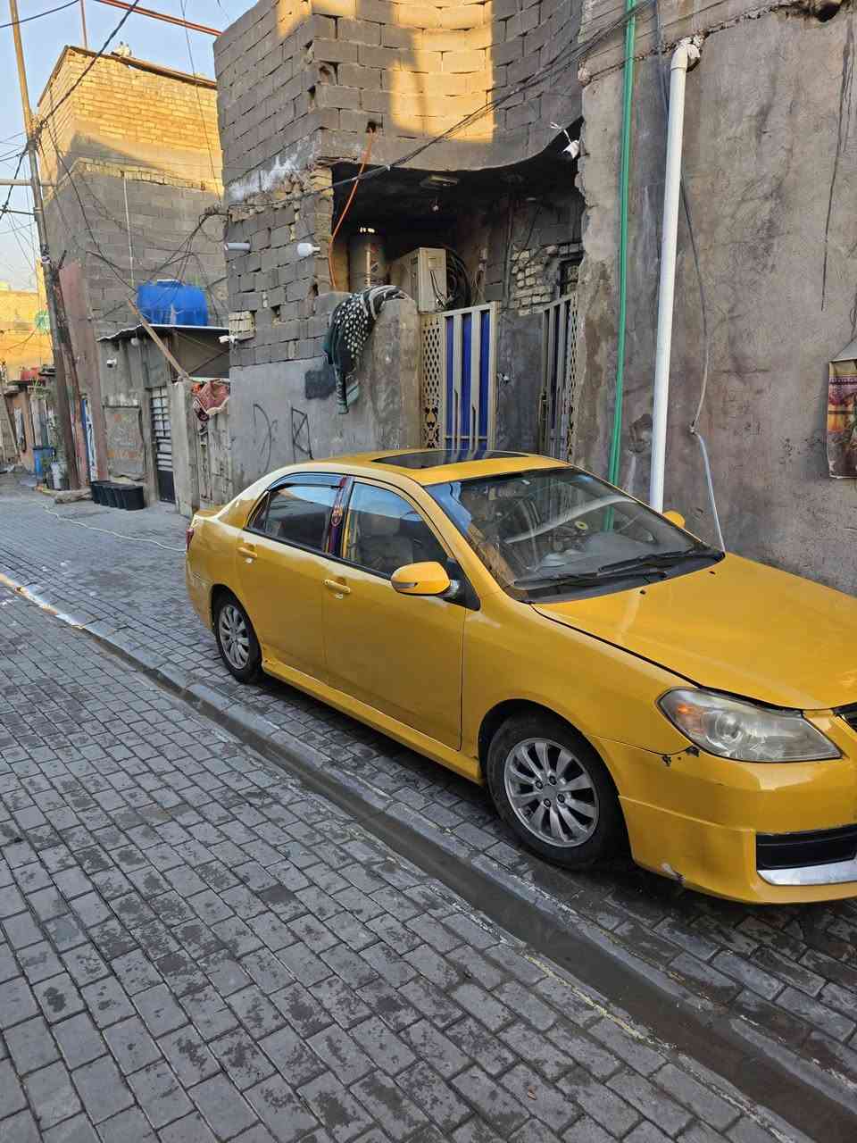 السلام عليكم سياره بي وي دي جي 3 سياره حلوه وخير من الله ماناقصها شي بس صدرها نص عمر مصبوغه جماليه كير عادي بلواقع احلى من صور كبل للشارع اشتغل السعر ٤٥ وبيها مجال مكاني بغداد الحبيبيه ***********
