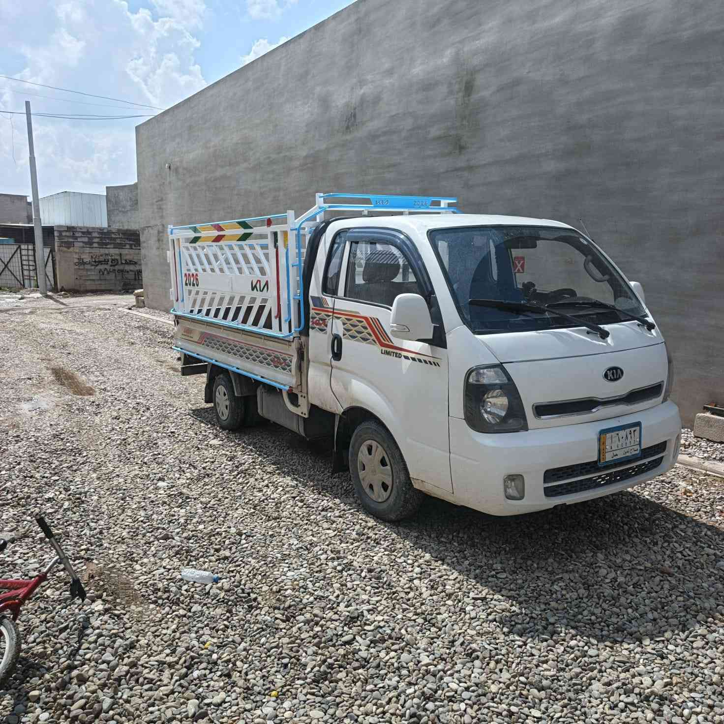 السلام عليكم كيه موديل 18 رقم صلاح الدين مشروع وطني سنويه 28 تحويل مباشر كير محرك شرط تبريد ثلج تدفئه نار
السيارة مكفوله كفاله عامه السعر 125 مكانها كركوك ***********
