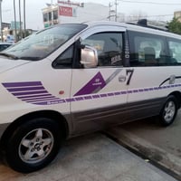 هيونداي H1 • موديل ٢٠٠٠ • رقم دولي