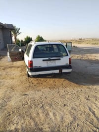 اوبل استيشن للبيع مابيه اي نقص سعر 25وبيه مجال 07715163359