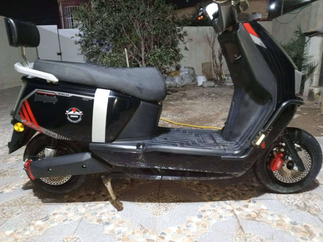 دراجه شحن للبيع 6 بطاريات 32 امبير حجم الكبير مو الصغير
دراجه جديده صارلي 6 أشهر من اشتريته

الدراجه كلشي شغال بيه من اشاير و رباعيه و ضوء

مكاني بصره أبو الخصيب طريق الصحراء

سعر الدراجه 600 ورجاء لحد يكسر بسعرها


**إذا كنت صاحب هذا الإعلان وتريد حذفه لأي سبب، رجاءا أرسل رسالة إلى الدعم الفني**