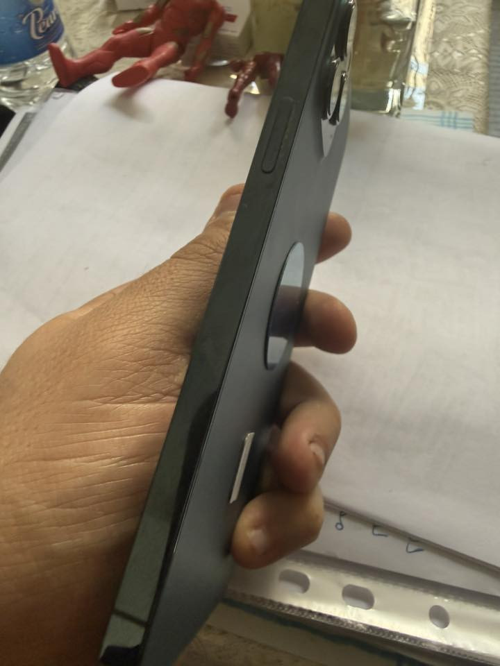 ايفون 12 pro max شرق اوسط بطارية 81% مع كامل ملحقاتة الاصلية نظافة 100%
اللون نيلي
الذاكرة 128
السعر  500

بغداد/ الغزالية او الاعظمية
***********
