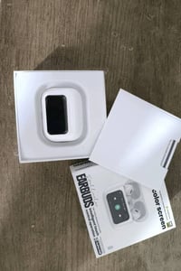 REMAX CozyPods W30N • شاشة ملونة • عزل نشط ANC