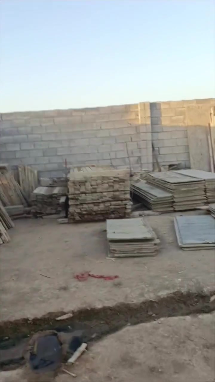 سلام عليكم خشب مستعمل نظيف البيع عنوان موصل شلالات شراي يجي يشوف *********** ***********
