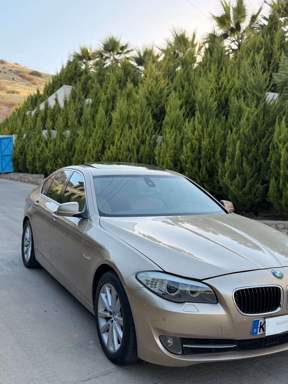 BMW F10 /525
حجم محرك ٥٢٥ نوزل كورت محرك مرغوب
فول سلايت و كوشن جلد و خزن و كهرباى و هئته ر و تبريد
شاشه كاميره حساس رادار 
تاغم تايراد جديد 
سندوق شفت لايت زينو شريكه 
٢٤ سماعات 
سياره اوروپى بدون رقم 
منافست غرامات بشرط
سعر ١١٥ ورقه و مجال 
مكان سياره دهوك 
***********☎️ دهوك, العراق
