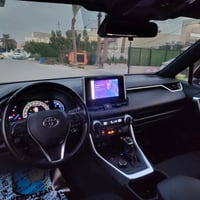 للبيع راف فور بلكن هايبرد موديل 2023 تحتوي ثلاث انضمة قيادة  بنزين كهر...