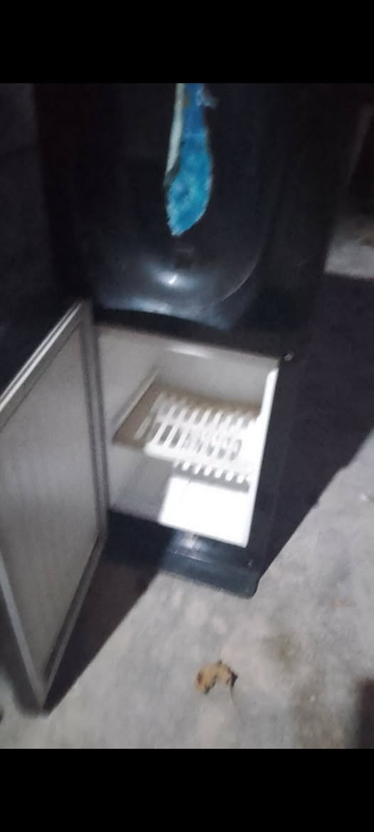 برادا ت حيل نظاف ابيع جف اتراب السعر45


**إذا كنت صاحب هذا الإعلان وتريد حذفه لأي سبب، رجاءا أرسل رسالة إلى الدعم الفني**