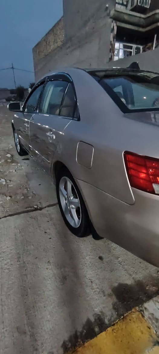 السلام عليكم سياره سوناته مويدل 7  سياره جديده  وارد امريكي     صبغ حزام اثار جراد      قماره بلاديه  تخم تاير جديد ويل رياضي  سياره ليبل واحد  فتحه سقف سلايت روف  دوشمه جديده سياره ضرره جاملغ امامي  كهربيات كله شغاله تبريد ثلج 🥶 مكاني صويره ( ***********) ***********)

