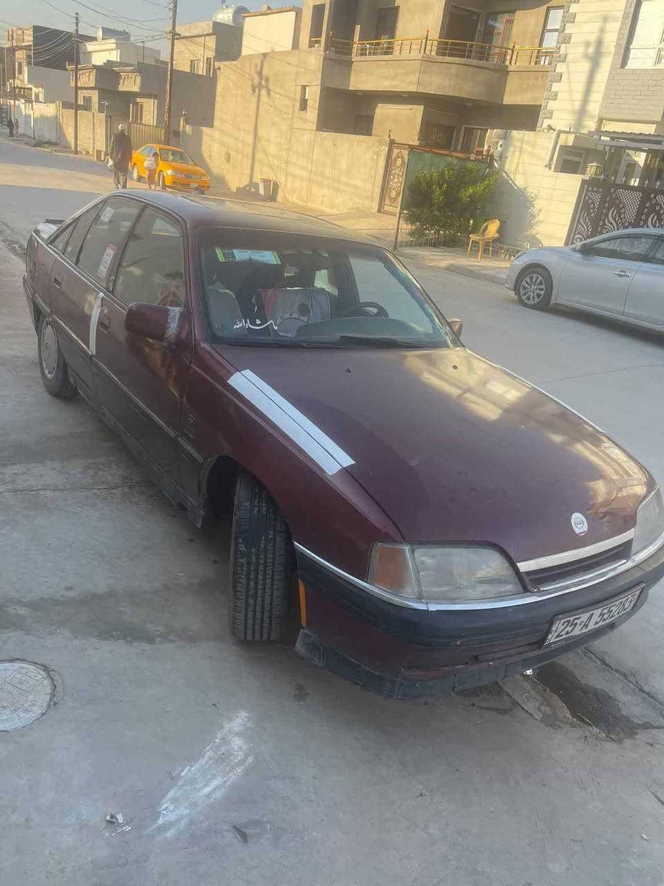 للبيع اوبل اوميكا  حجم 20 موديل 1993 رقم كركوك انكليزي سنويه مشروع وطني لل2030 شرط التحويل والغرامات كير ومحرك بلشرط
سياره واكع على سقفه بلوك وبي معجون شويه كير عادي بطاقه بانزبن  كهربائيات شغاله مسجل وسمعات باتري جديد  كهربائيات شغاله سلايت لايتات جديد السياره نضيفه 
يرهم مراوس حسب قناعه
عنوان السياره في كركوك السعر 32 ومجال قليل
*********** كركوك, العراق
