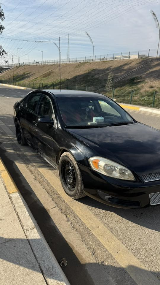 بيع مستعجل ماكو هيج سعر بالسوك 
السلام عليكم امبالا 2013 صبغ عام وانطيك صورهه قبل الصبغ  بسبب الجراد ضربتها جامرلغ خلفي وامامي  مكينه 3600 كير جديد تفحص بنفسك تبريد تدفئة  كهربائيات جاهزه وترايك للبصره رقم واسط تحويل مباشر ولله مو سعرهه بس محتاج عليهه 70$ ومجال بسيط مكاني ديالى بعقوبة ***********
