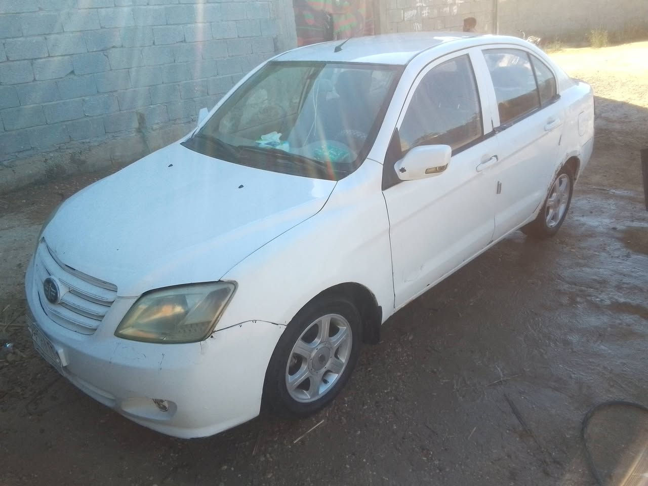 سلام عليكم سياره فاو موديل 2013 سياره جاهزة كير محرك مكفولات رقمه بغداد اللبيع أو  مراوس سعره 25 وبيه مجال مكاني كربلاء الابراهيميه هاذه رقمي ***********
