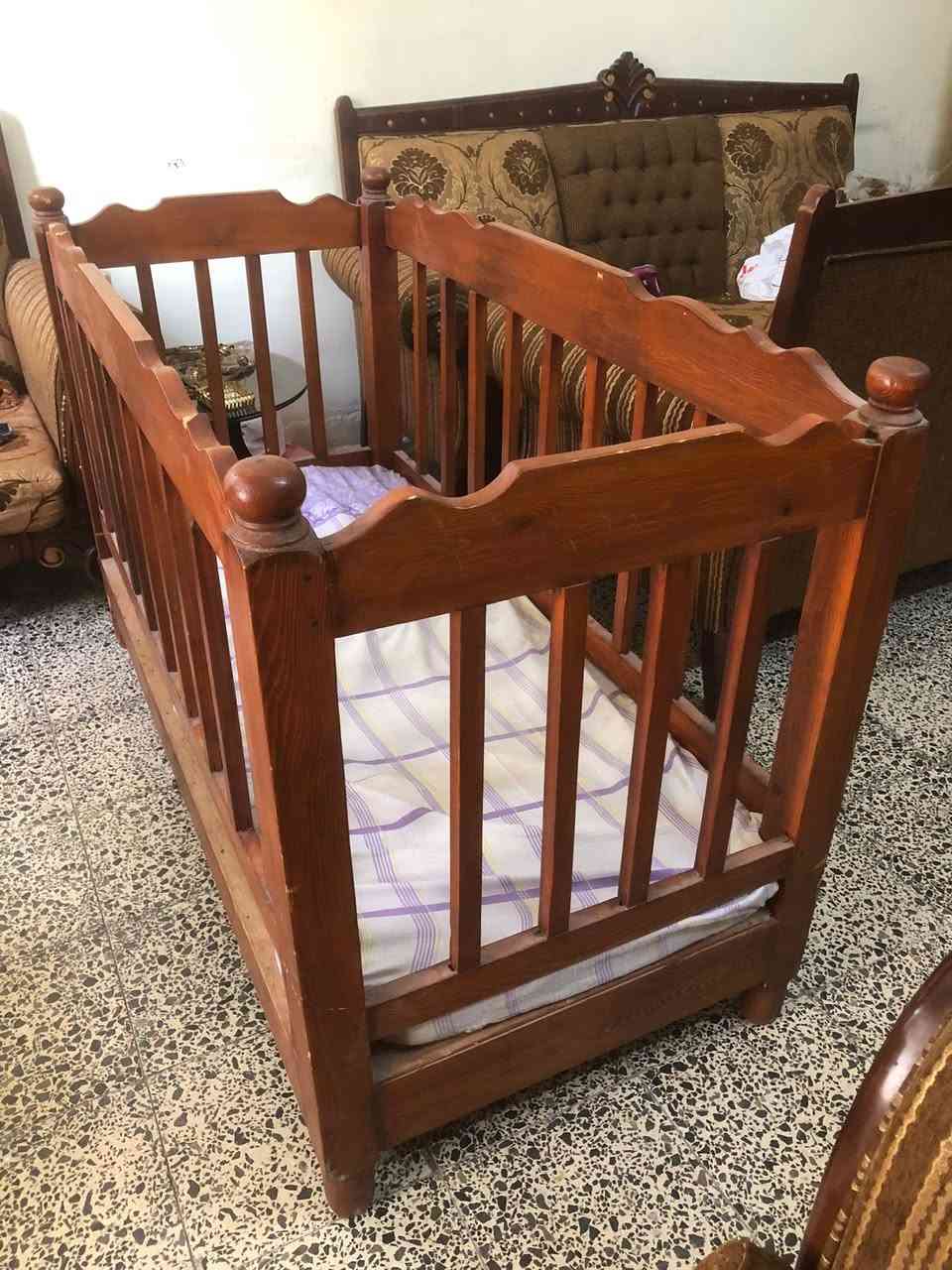 سرير اطفال عراقي حجم كبير


**إذا كنت صاحب هذا الإعلان وتريد حذفه لأي سبب، رجاءا أرسل رسالة إلى الدعم الفني**