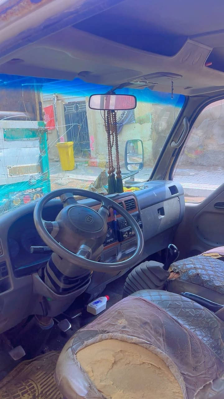 سلام عليكم كيه فنتيره مديل 2004
قماره كلابي مكفول مكينه وكير وحداديه
***********ملاحضه
سنويه جديد ورقم الماني بس ما مستلمه بس وصل
