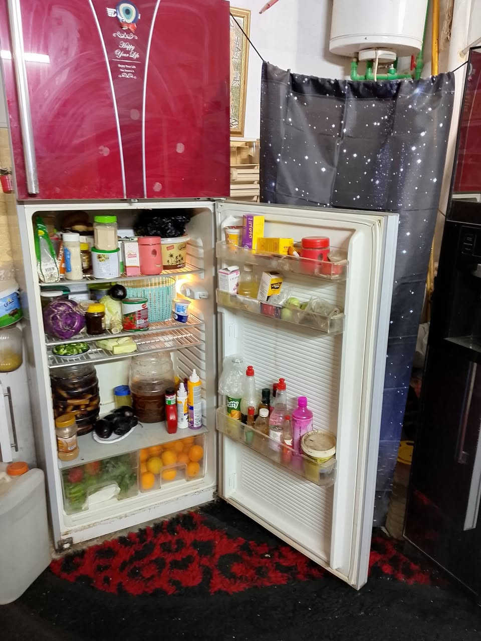 اغراض بيت نضيفات للبيع قيم واخذ بالمعقول.***********.
