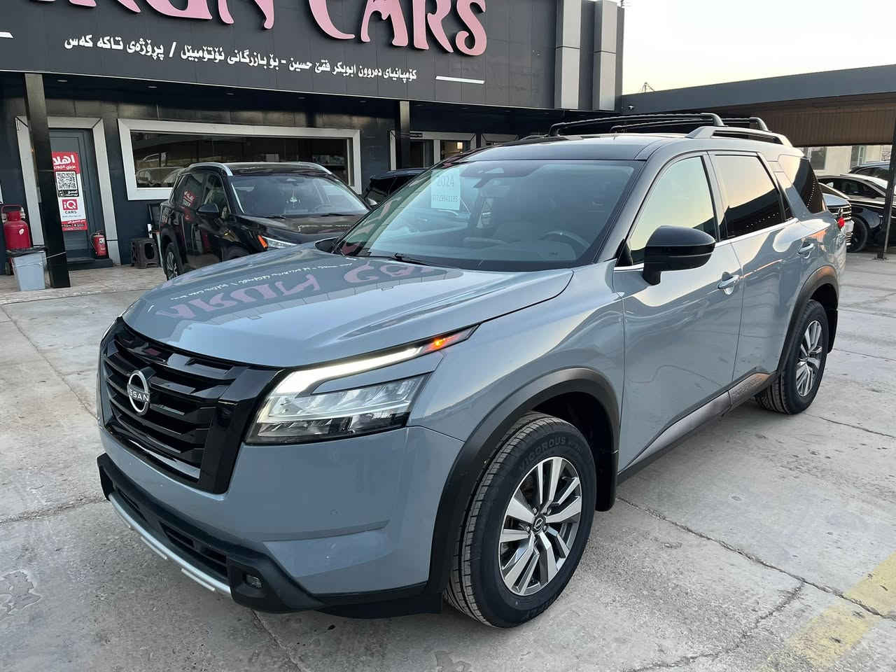 NISSAN PATHFINDER 2024
SL 4WD 
لون سمنتي صقف أسود
ماشي ٧٠٠٠٠ ميل 
حادث خفيف 
إرباك فقط ستيرن 
بدون صبغ 
بس بنيد شوية مكانين بيها تعديل 

٦ سلندر محرك ٣،٥

مواصفات 
رادار ٣٦٠
حساس خلفي 
كاميرا ٣٦٠ درجة 
صندوق كهربائي ⚡️ 

كشن كهربائي جلد تدفئة 
شاشة كبير 
باب خلفي بردة 
تبريد مركزي 
مكان سليمانية 
سعر ٢٥٥$ ورقة و مجال 
***********
