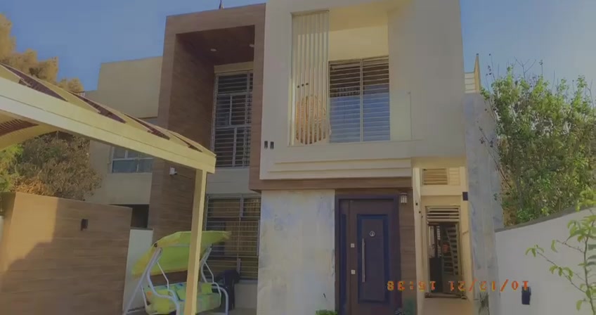 #للبيع بيت حديث vip في #الامين مدخل الجمهورية !

✨بسعر مناسب جدا ✨

🏡 تفاصيل العقار:
 المساحة: 245م
 الواجهة: 7م
النزال: 35م

الطابق الأول: صالة الضيوف، صاله داخلية , مطبخ ، غرفة نوم، وحمام ملحق.

الطابق الثاني: ٣ غرف نوم بالاضافة الى حمام.

📍 موقع مثالي:
يقع المنزل في الامين الثانية قرب مدخل الجمهورية 
 
للاستفسار خاص او الاتصال ع الرقم 

+964 771 415 7046


**إذا كنت صاحب هذا الإعلان وتريد حذفه لأي سبب، رجاءا أرسل رسالة إلى الدعم الفني**