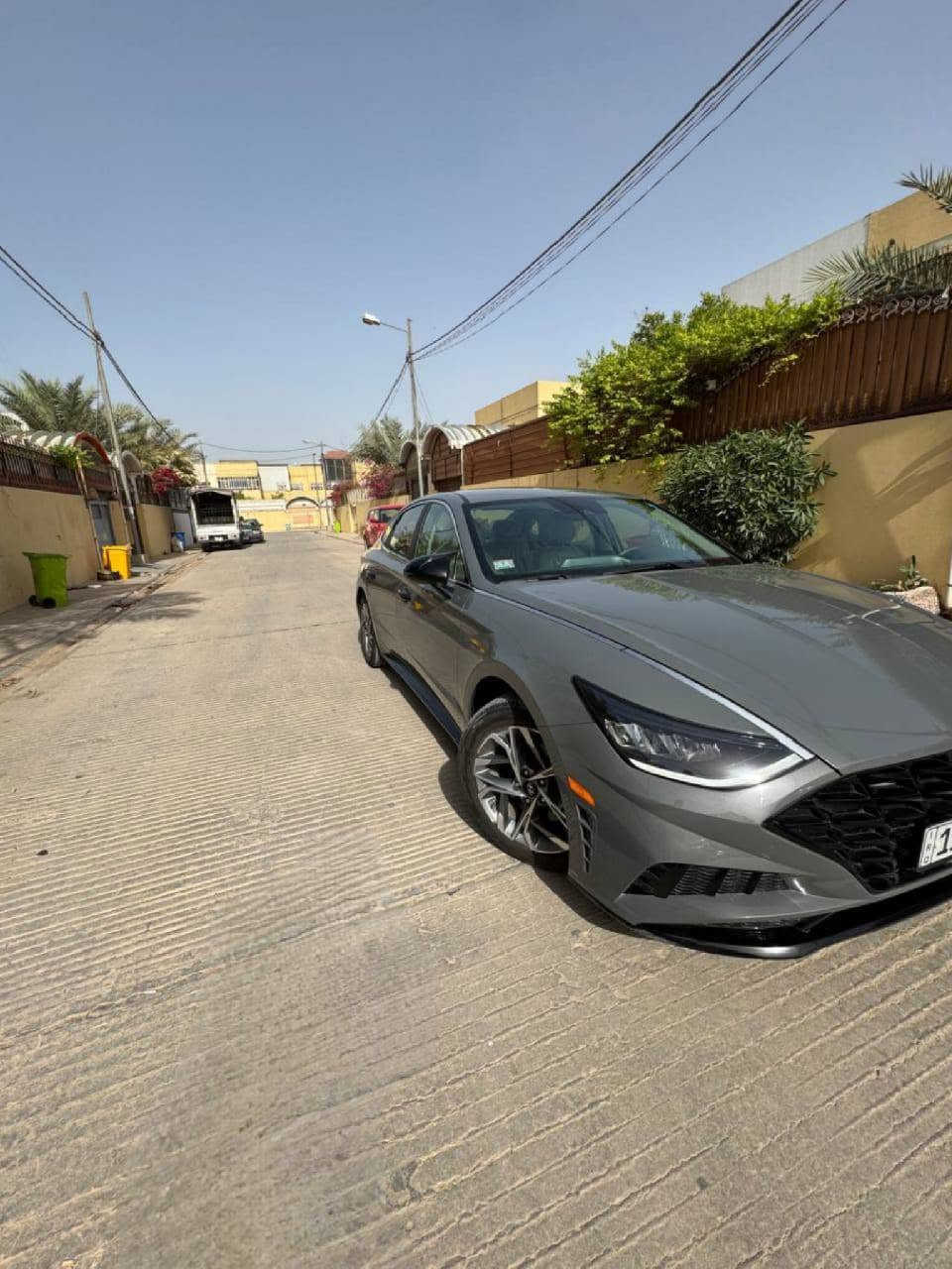 السلام عليكم للبيع او المراوس حسب القناعه 

سوناتا sel 2023 وارد أمريكي 
محرك 2500 
ماشيه 45 كم
مواصفات السياره
*دخول ذكي 
*تشغيل عن بعد 
*رادار امامي وجانبي 
*نقاط عمياء 
*كامره خلفيه
*تحديد مسار 
*قياده ذاتيه 
*هاند بريك بصمه 
*اوتو هولد 
* نضام القيادة درايف مود ( أربع وضعيات) 
*بصمه
*كير أوتو + عادي
*مانع انزلاق
*مثبت سرعه 
*نضام ABS
*حساس أطارات 
*رادار جانبيه
*رادار نقط العمياء
*رادار الخطوط البيضاء 
-AUTO HOLD
*ويل ‏كب   
*  فول تحكم ستيرن   
*بلوتوث + aux + usb
* بريك  بصمه
*ليت لد -أربع عدسات
*رقم بغداد جديد

السعر خاص او اتصل 

مكان السيارة //الدوانيه 

الاستفسار اكثر //***********
