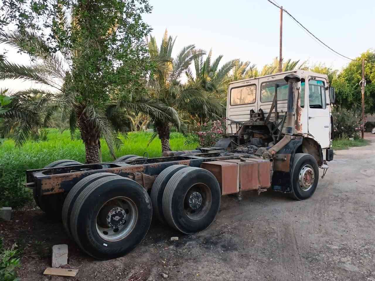 ***********/مان قلاب
