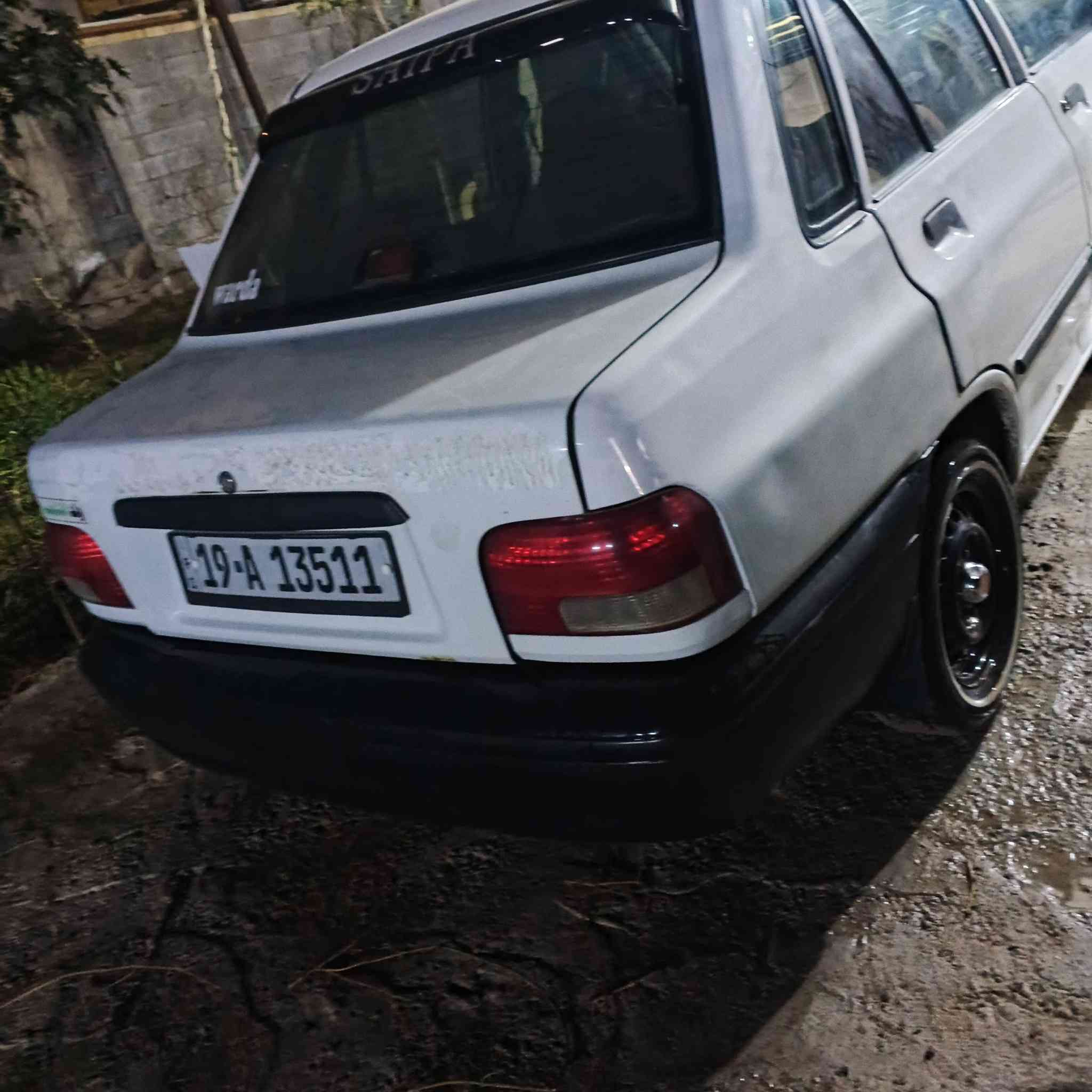 سلام عليكم سايبه للبيع موديل 2012مكاني كربلاء حسينيه السعر 38 وبيه مجال شويه سنويه بسمي  كير حداديه تخم تاير تبريد ***********
