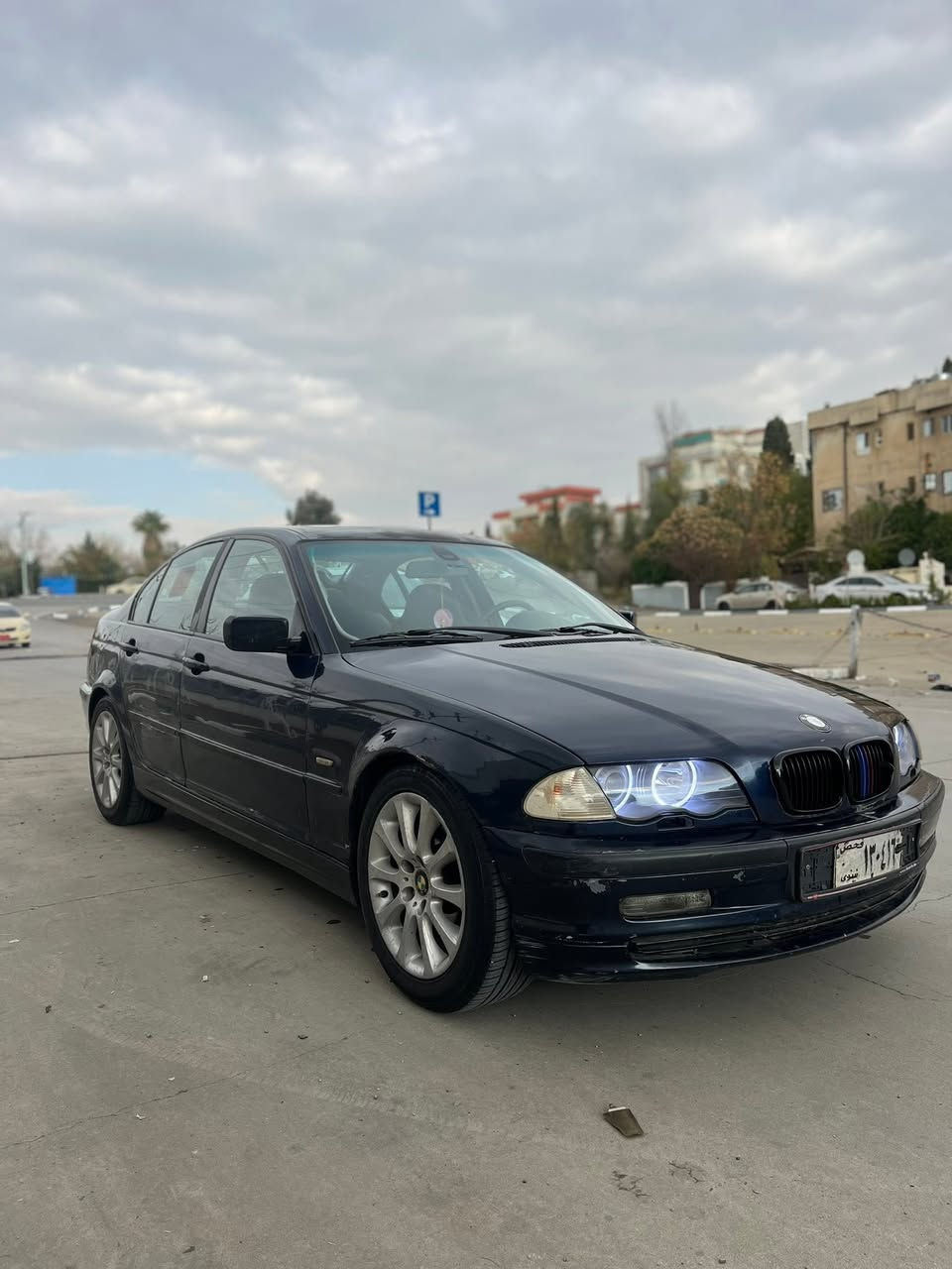BMW E46 2001
ارم پلاستیك اربیل
فول مواسفات
٢ قطعە نیص 
سعر ٤٣ وەرەقة معمالة
***********
