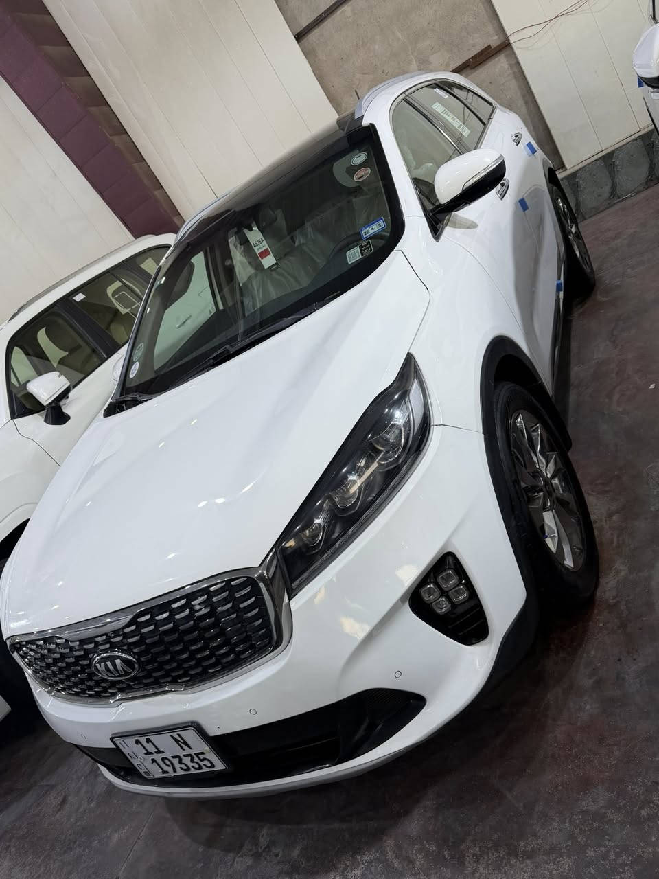 يا الله
السلام عليكم 

كيا سورنتو 2018 خليجي فول واحد ع واحد 

السيارة جاهزه ومابيه اي نواقص كير مكينه صدر كفالة 

ملاحظة (السيارة بيه 4 قطع صبغ جاملغ وبنيد وربع جاملغ خلفي ونص الباب الامامي)

المواصفات 

6 سلندر 

بنورما 

كشنات كهرباء

جلد 

وبعد بيه هواي مواصفات •

السعر 187$ وبيه مجال بسيط 

مكان السيارة السيدية 

للاستفسار ***********￼
