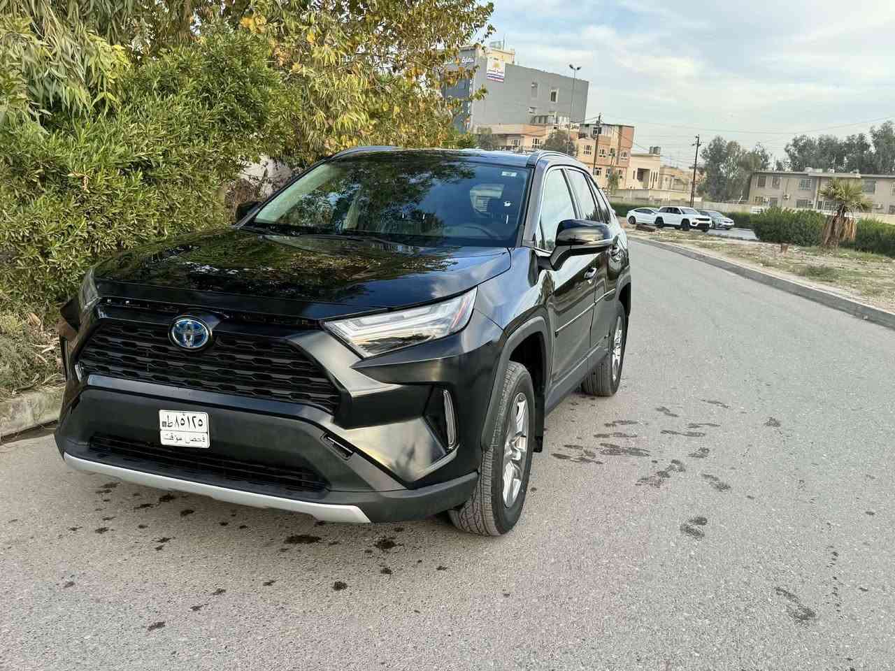 ‏2024   TOYOTA RAV4 XLE Hybrid.
اللون الخارجي  اسود
  عداد 18 الف مايل  
وارد  امريكي 
 الفحص  كامل
         
الاضافات :

•دفع رباعي 4*4
• ماتور 2500cc هايبرد
• قير اوتوماتيك 
• كراسي مخمل
• شاشة كبيرة
• كاميرا خلفي
• رادار امامي
• مانع تصادم
• محدد مسرب
• تصحيح مسار
• مثبت سرعة
• مانع انزلاق
• استيرنق متحرك
•ابل كار بلاي 
•اندرويد اوتو 
• تحكم طارة
• إنارة ترحيبية
• مري كهرباء
• غمازات عالمري 
• حساسات تجاوز BSM 
• شاشة اعطال
• زجاج كهرباء ملون
• اضوية امامية زنون LED
• اضوية خلفية LED
• كشافات زنون LED
• اضاءة فل زنون LED
• ليد زنون نهاري
• نظام صوتي مميز
• أوامر صوتية
• حساسات ضغط هواء الإطارات
‏• GPS
• 3 أنظمة قيادة (eco, ev, sport)
•تبريد  2 قطع  مركزي
• هولد كب
• ركايات وسط
• بلوتوث
• مدخل USB + AUX

فقط بيع  السعر 24500
رقم الشاصي
4T3RWRFV1RU119357
*********** رقم تواصل
