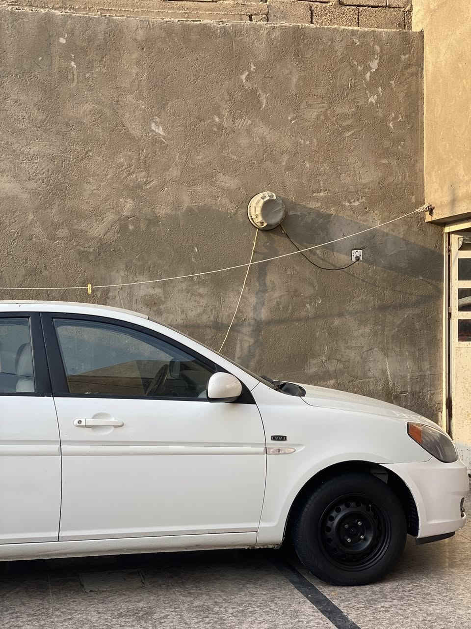 السلام عليكم…
اكسنت موديل 2010 رقم بصرة مشروع وطني تحويل مباشر
خليجي محرك 1600
كير ومكينة كفالة
مكفولة من التبديل والضربة
بيها صبغ مكانات تجميليه فقط (ما اكفلها من الصبغ)
تبريد حدادية جاهزة
مكاني بصرة حي الاصدقاء الثالثه قرب النهر 
السعر 86 وبيها مجال بسيط 
للاستفسار ***********
