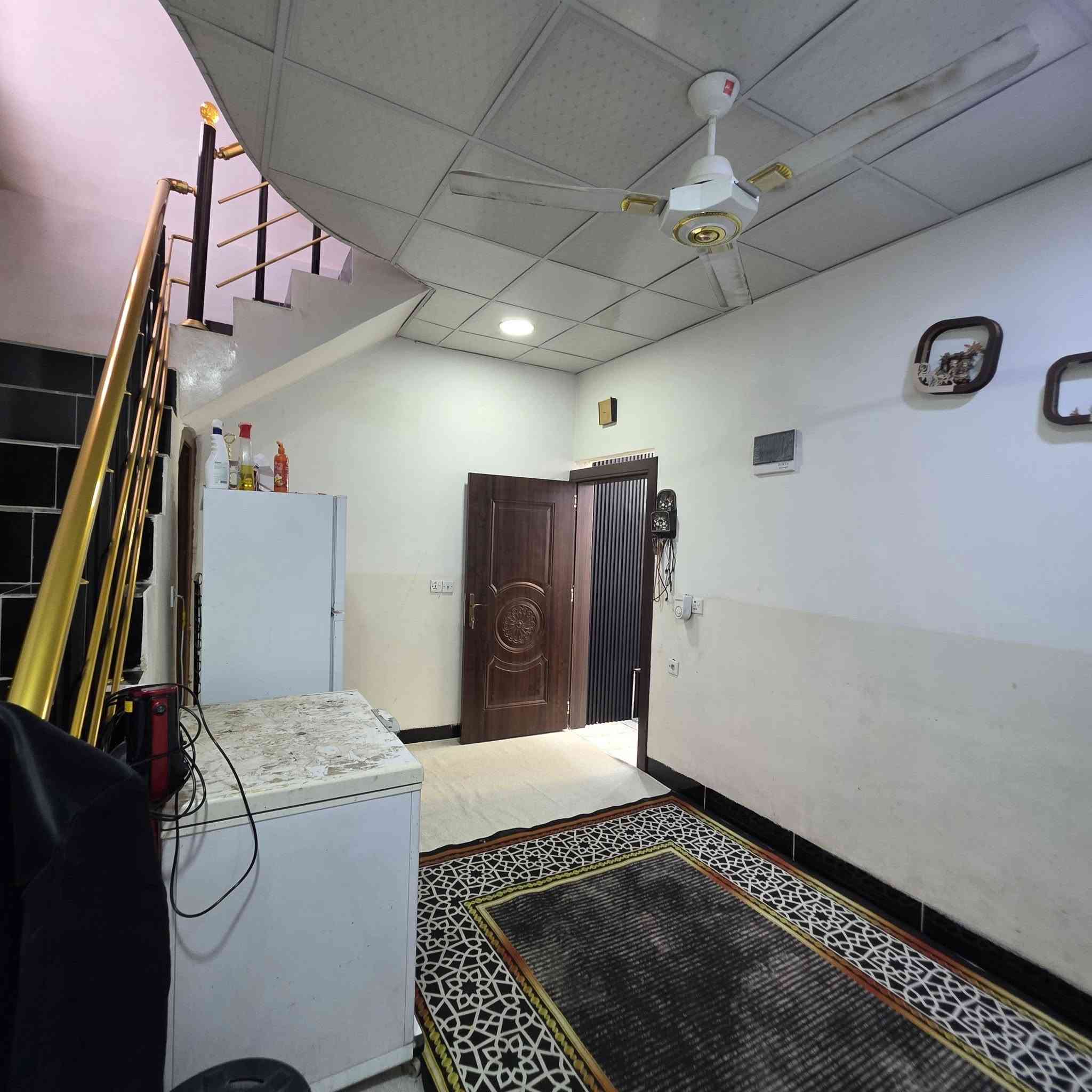 ؜🏠 عروض مكتب الرحمن 🏠
ـ ـ ـ

🔻 ( عقار للبيع زراعي مضمنون   ) 

 مساحه الدار : ١٠٠  متر

 طابق الاول :  استقبال  + مطبخ  + غرفه نوم + صحيات 

طابق الثاني : غرفه نوم واحدة وبيتونه

#العنـوان : الواسطي خلف شقق الغاز 

#السعر: فقط اكتب تم ويصلك السعر على الخاص
ـ ـ ـ
نستقبل جميع العروض للدور السكنية والتجارية والزراعية بكافة مناطق كركوك
للمزيد من المعلومات مراجعة مكتب الرحمن للعقار
🔸ساحة الاحتفالات - ️شارع الغذائية - مجاور صيدلية ضحى عدنان.
أو الاتصال على:
***********
***********
***********
