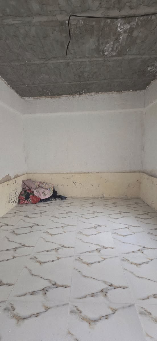 ٥٠متر ١٠ مليون. غرفه نوم  ومطبخ وصحيات  وغرفه على سطح. تجعيب بناء بلوك عكاده.  عنوان الدار النجف الأشرف كوفه براكيه مجاور حسينيه سيد حبيب  عنوان المكتب الكوفة شارع المعمل قرب شارع المطار القديم مجاور صيدليه بلال مقابل صيدليه زحل جوار شارع سيد حبيب 
***********
***********
