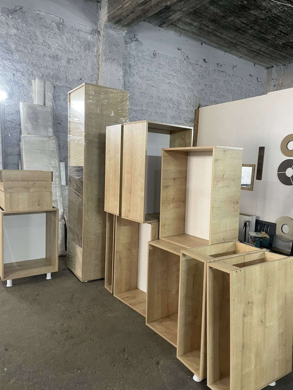 السلام عليكم

إلى أصحاب المعارض والشركات 

تجهيز كابينات المطابخ MDF + فوم+ بلايوود

الظهر 5 ملم  

تجهيز هياكل الدريسنك روم 

نعمل بالخشب التركي فقط 

التسليم بوقت قياسي + دقه ونظافه 

التعامل بالنقد فقط

الاسعار مناسبه جدا  

 للحجز والاستفسار ***********
