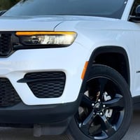 لاريدو بلاك توب • V6 3.6 • بنوراما